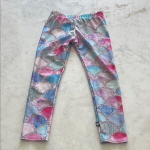 Terez Girls' Multi-Color Mermaid Scale Leggings | size large